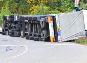 Abogado de accidente de camion en Pomona ca